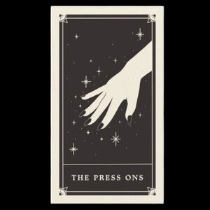 Amy Bee Press On Nails!